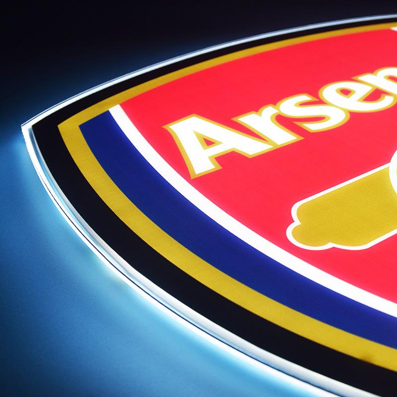 Close-up of the illuminated Arsenal panel edge glow
