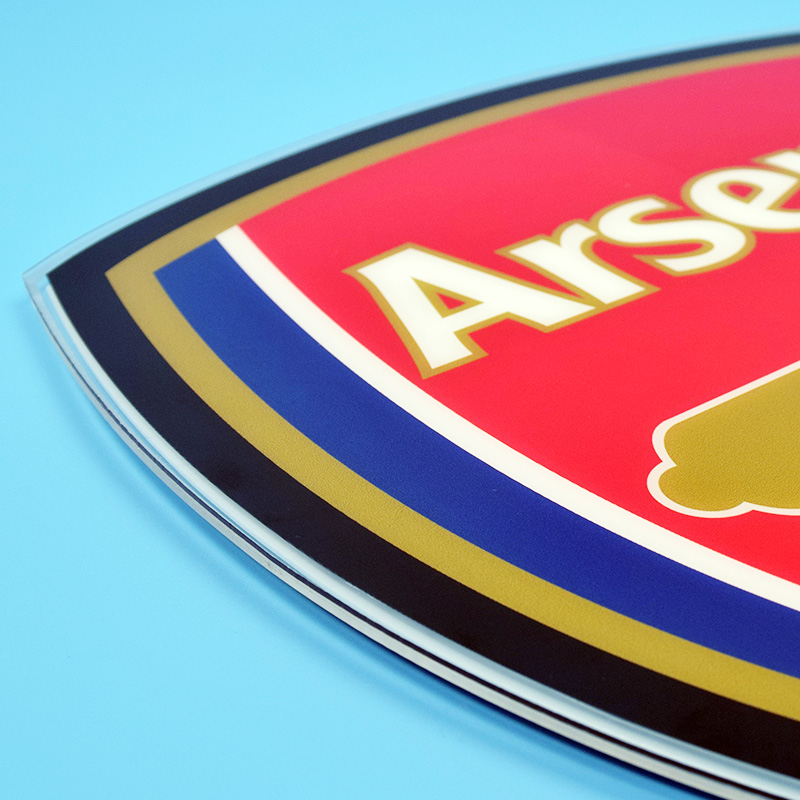 Close-up of the UV printed Arsenal crest on clear acrylic